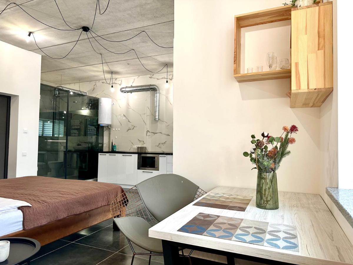 Designer Apartments In The City Center リウネ エクステリア 写真