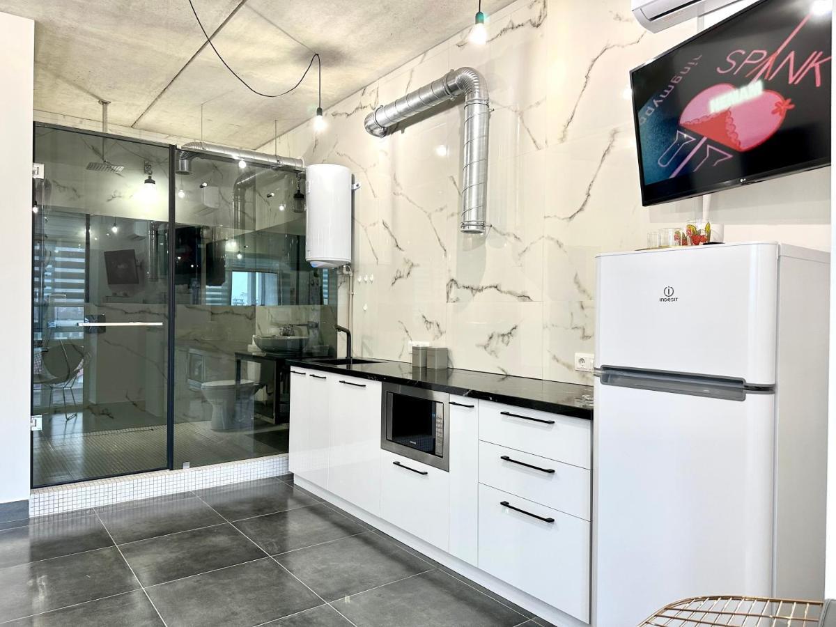 Designer Apartments In The City Center リウネ エクステリア 写真